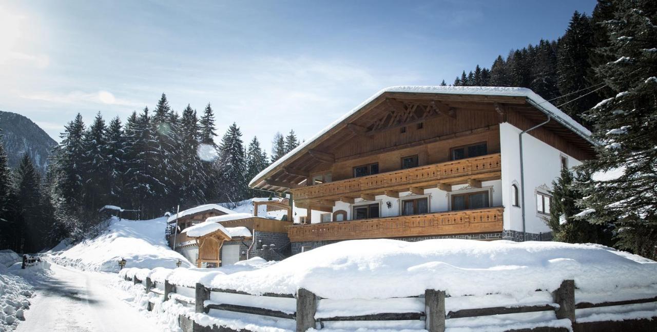 Landhaus Maria Neustift im Stubaital Exterior foto